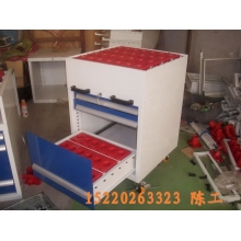 數(shù)控刀具車(chē)